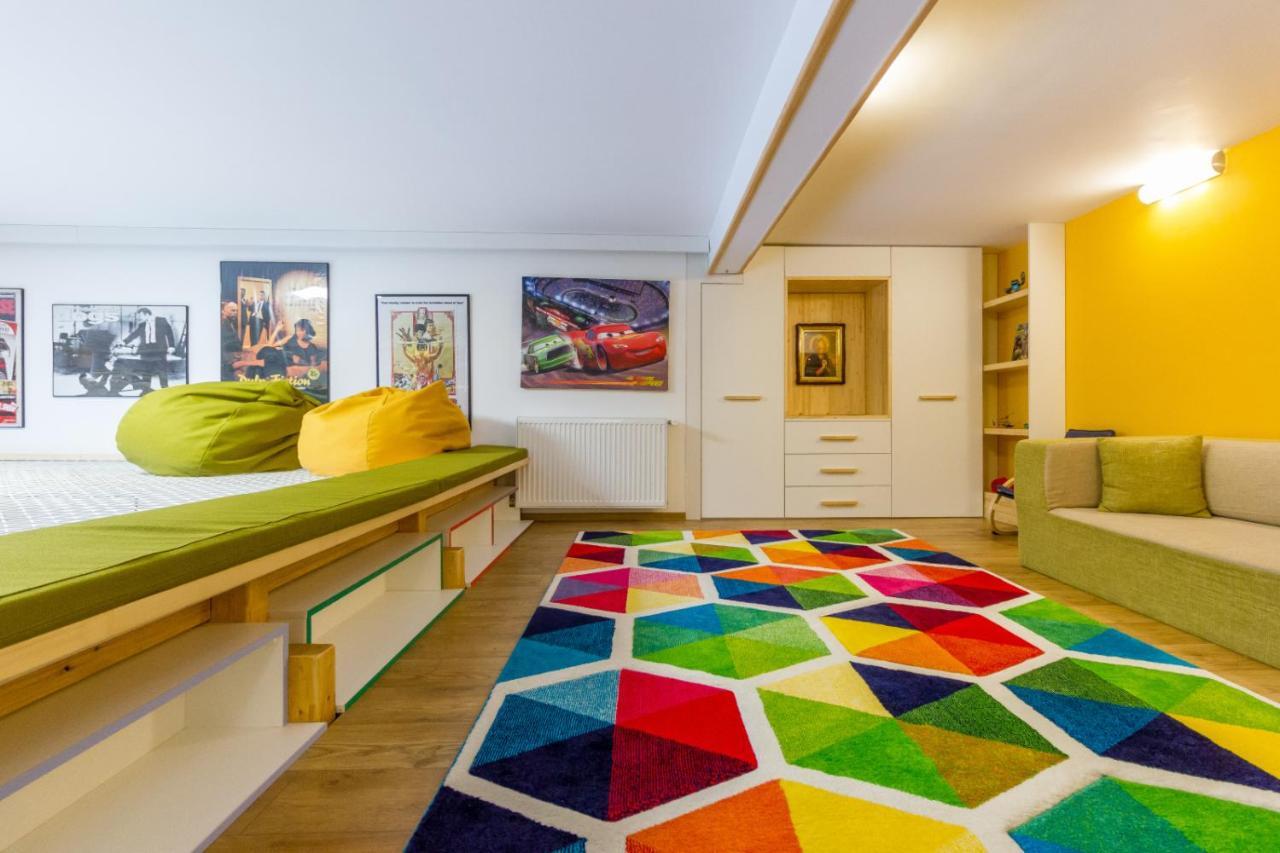קלוז'-נאפוקה The Movie Apartment מראה חיצוני תמונה